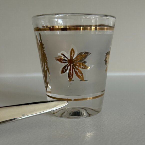 MCM barware set of 4 shot glasses with gold leaf detail - Picture 4 of 4